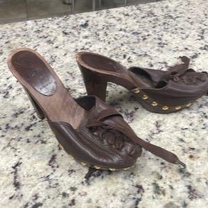 Like new brown Miu Miu clogs / mules. Size 37